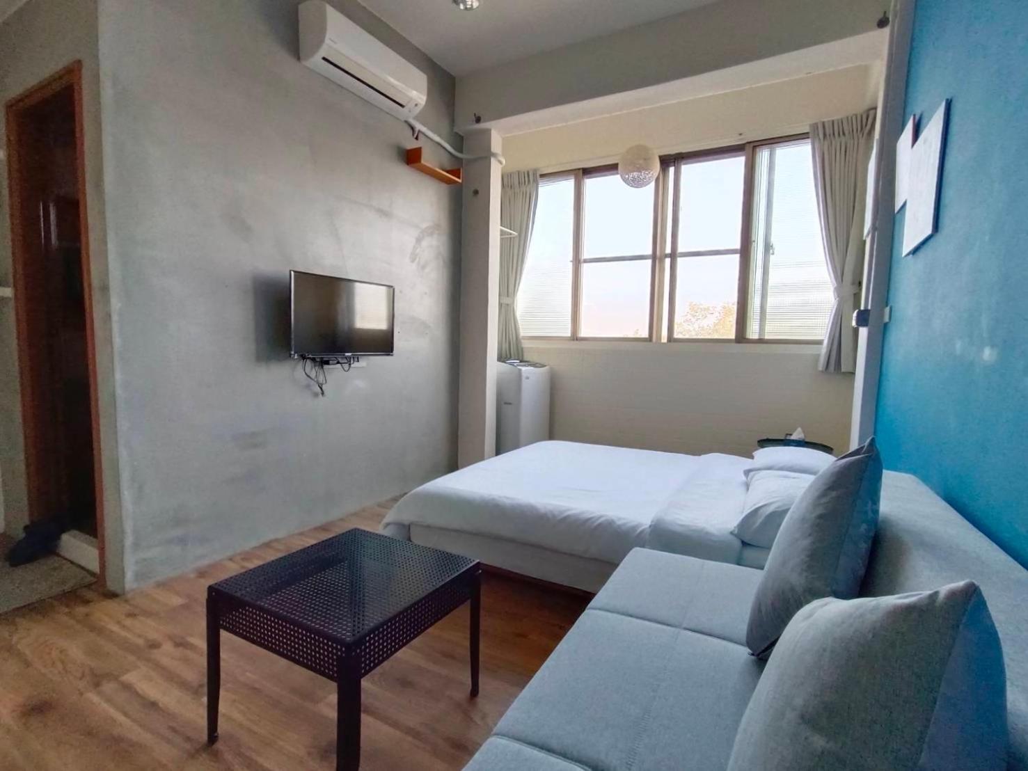 東海小時光 Tong Hai Time Homestay Longjing Dış mekan fotoğraf